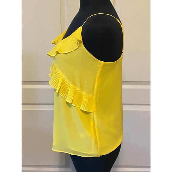 Naked Zebra Women's Yellow Chiffon Ruffled Sleeveless Blouse Size Small - Picture 3 of 6